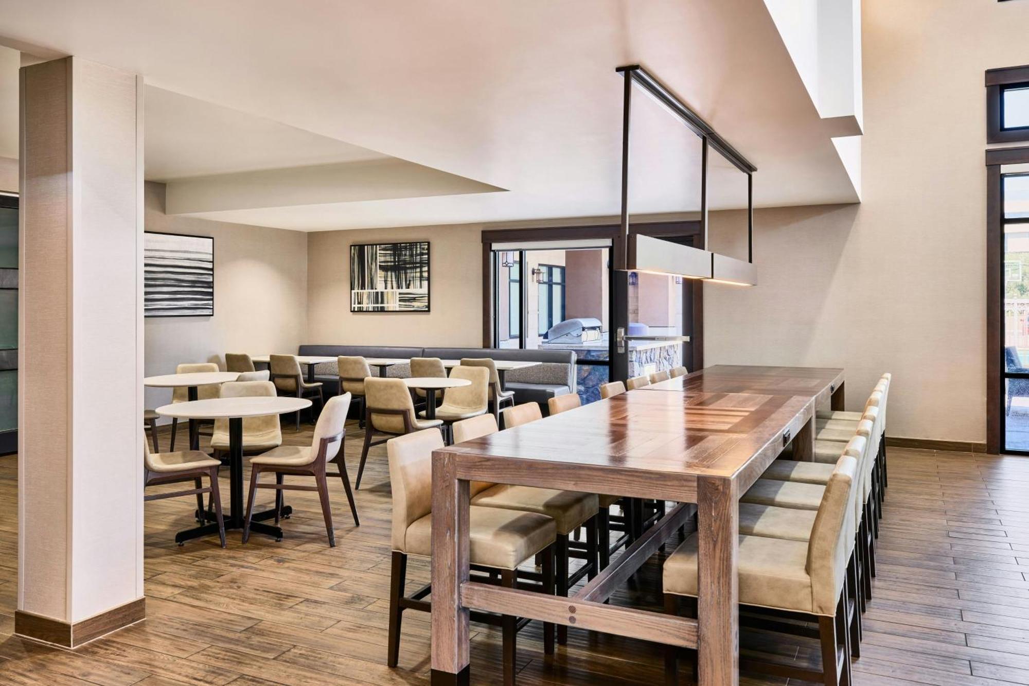 Hotel By Marriott Phoenix